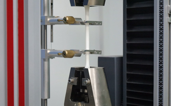 塑料拉伸強(qiáng)度測(cè)試